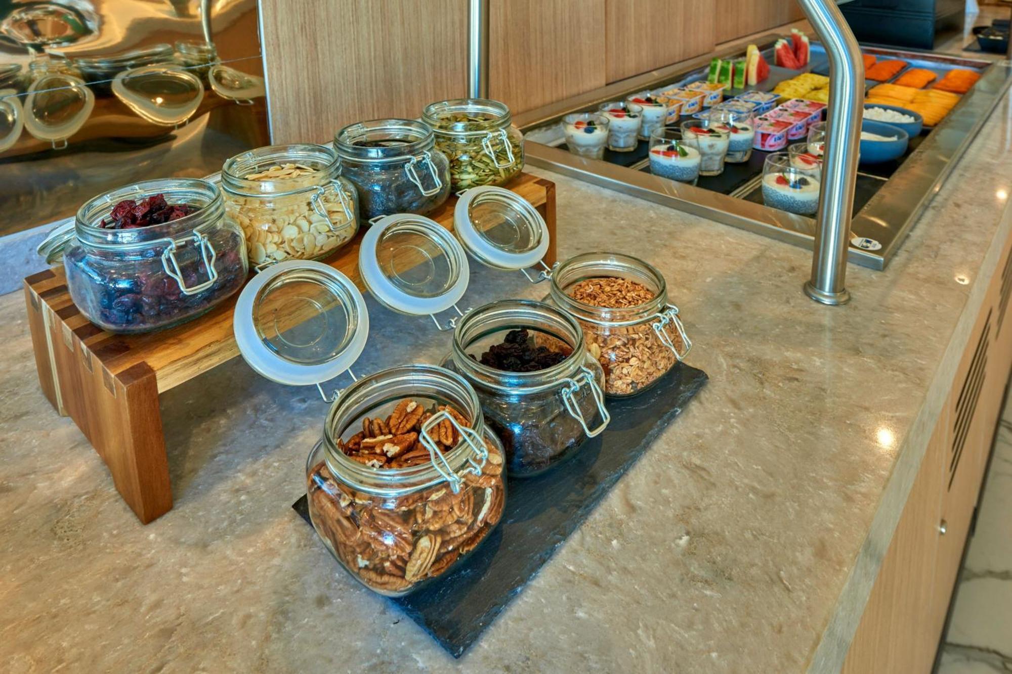 City Express Plus By Marriott Guadalajara Providencia Extérieur photo